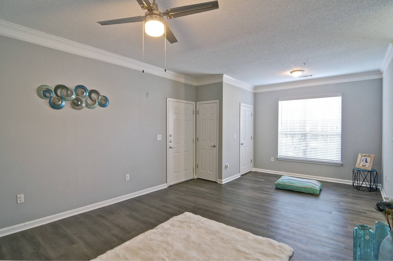 Park Creek Apartments - Photo 5 of 50