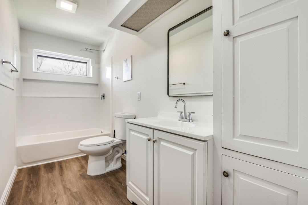 Maureen Dr - Photo 4 of 11