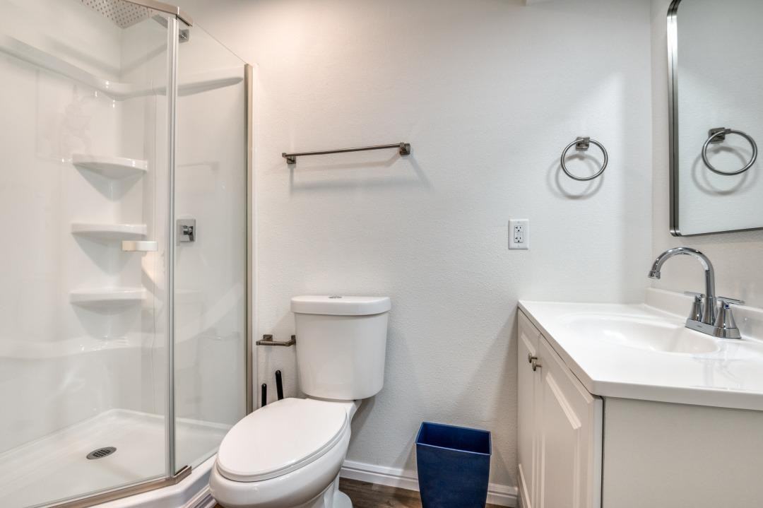 Maureen Dr - Photo 5 of 11