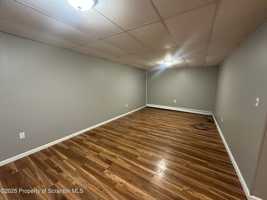 featured image of 240 E Grove St