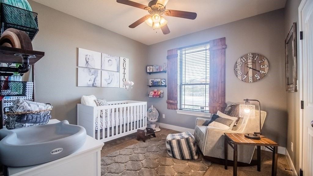 5909 Melrose Ave - Photo 5 of 24