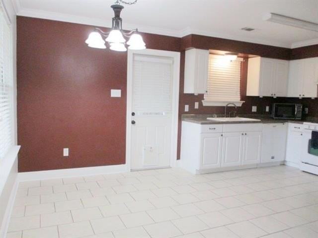 40635 Hayes Rd - Photo 4 of 14