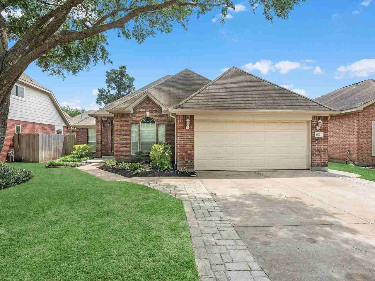 13023 Bretford Ct - Photo 2 of 25