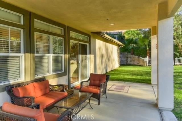 454 Golden West Drive - Photo 5 of 34