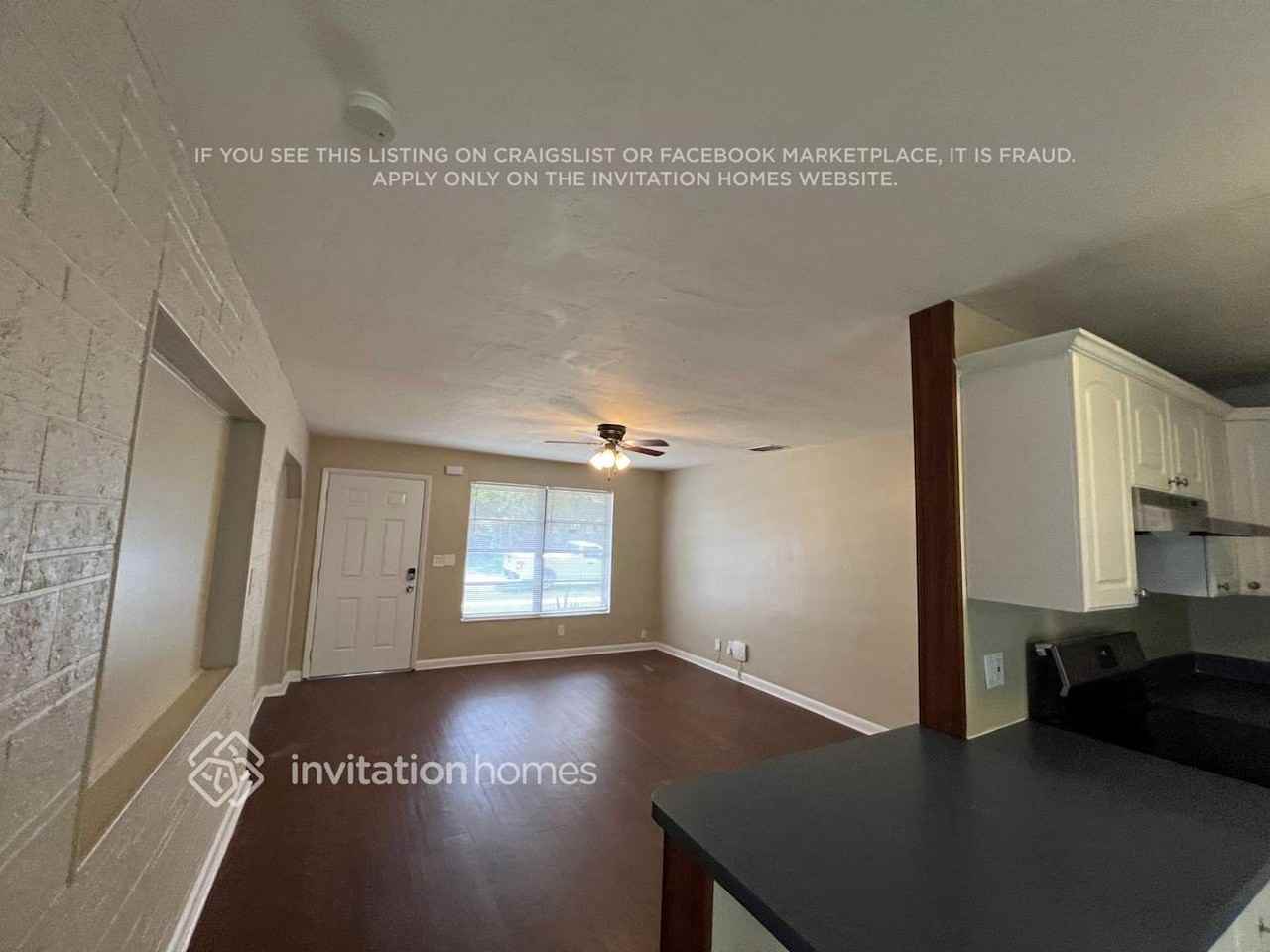 3701 Sw 58th Ter - Photo 4 of 21