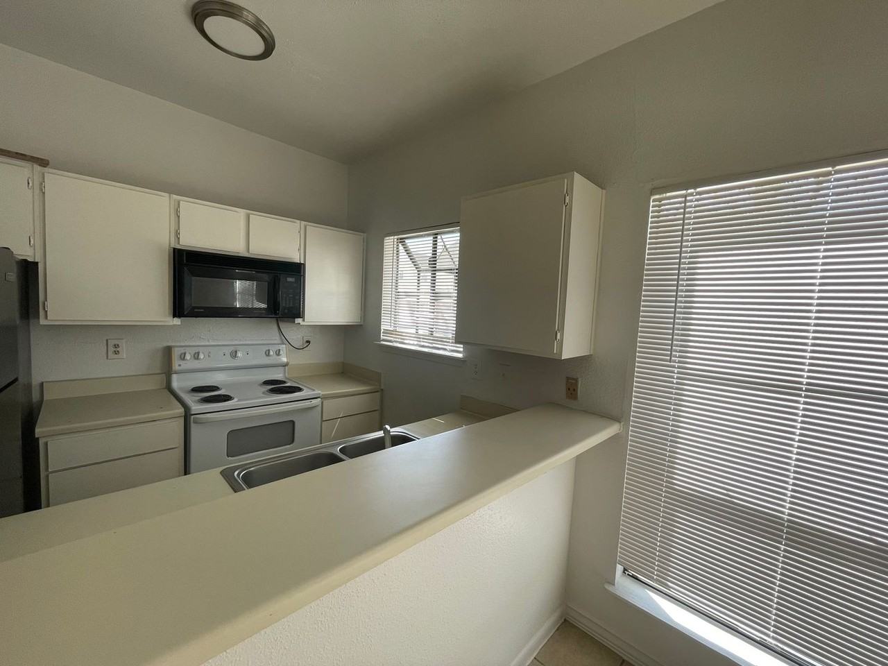 Texas Medical Center - Photo 3 of 6