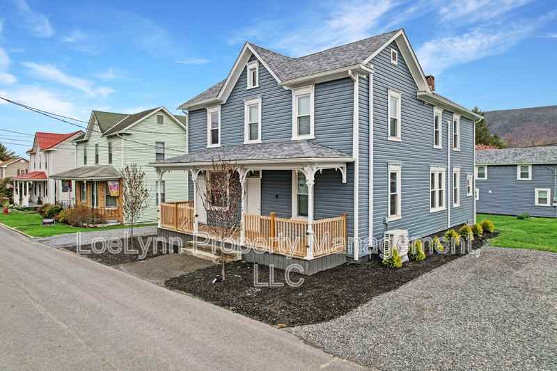 14208 Temple St #14208 - Photo 3 of 50