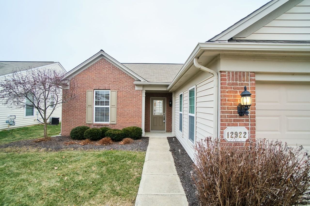 12922 Oxbridge Pl - Photo 2 of 50