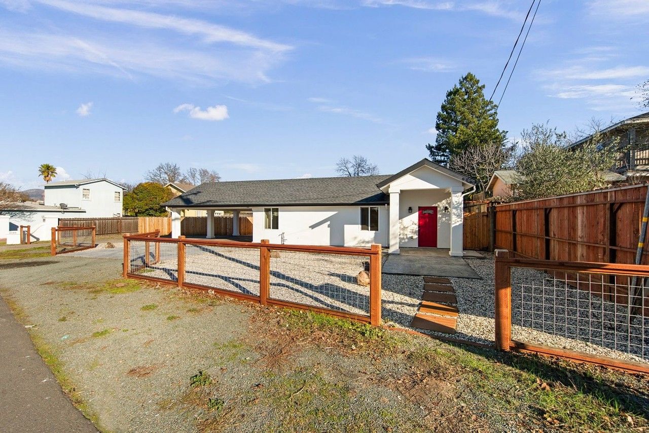 2188 Patton Ave - Photo 3 of 31
