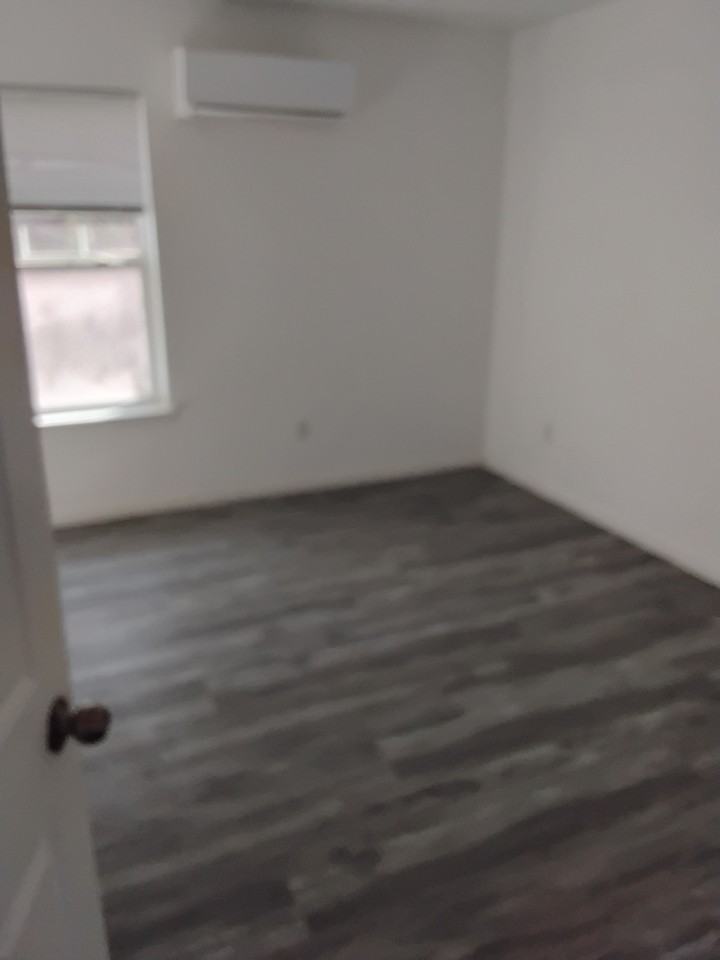7601 Blackberry Ln - Photo 7 of 9