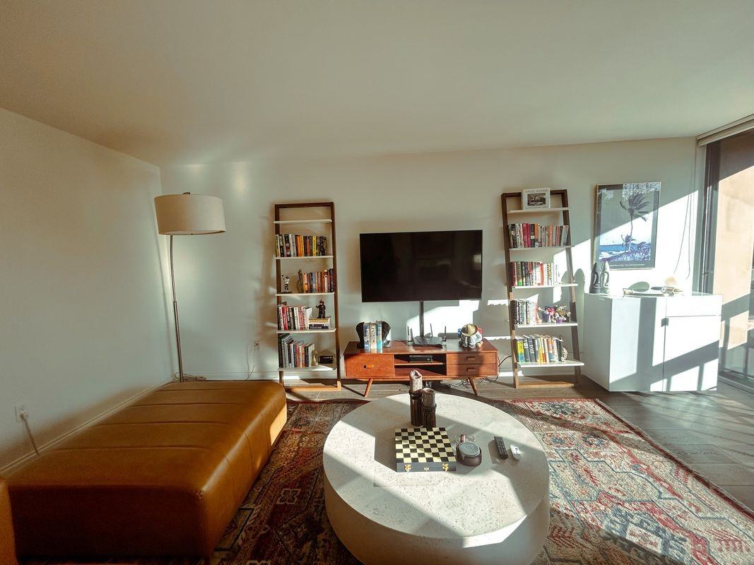10590 Wilshire Blvd ##302 - Photo 3 of 32