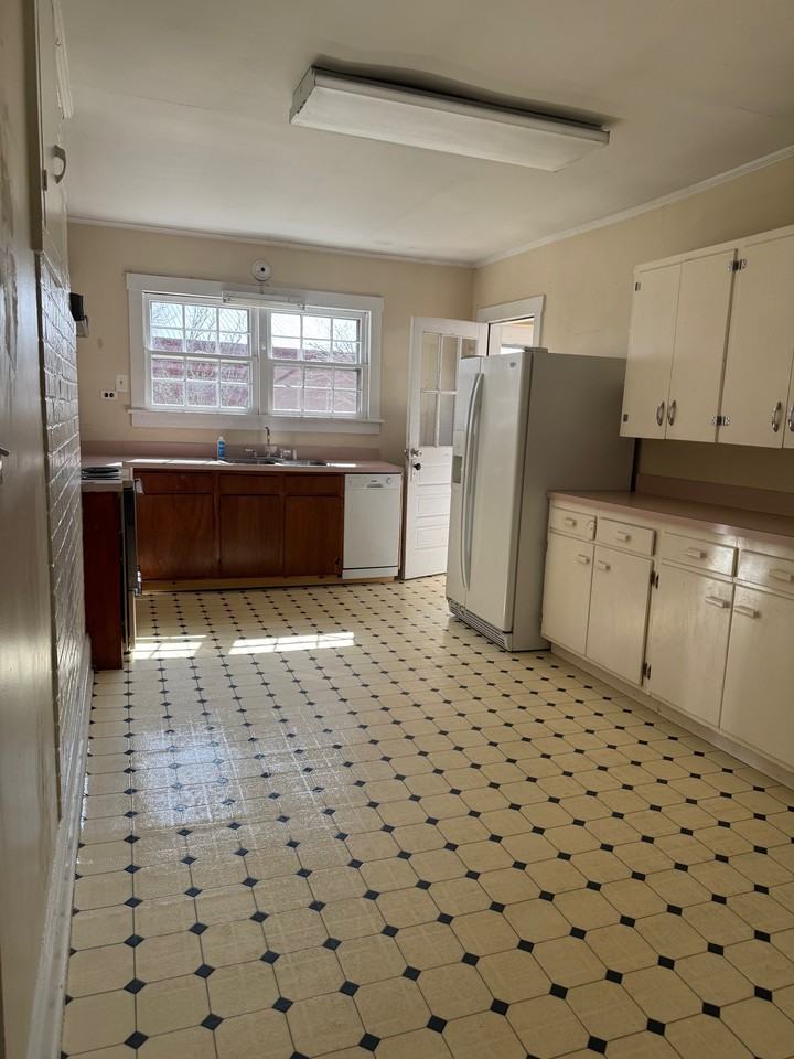 14101 Genito Rd #NA - Photo 2 of 11