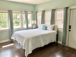 featured image of 1349 13th St