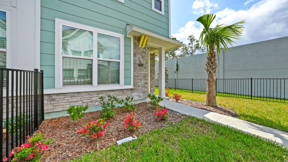 11103 Quantum Ct - Photo 3 of 49