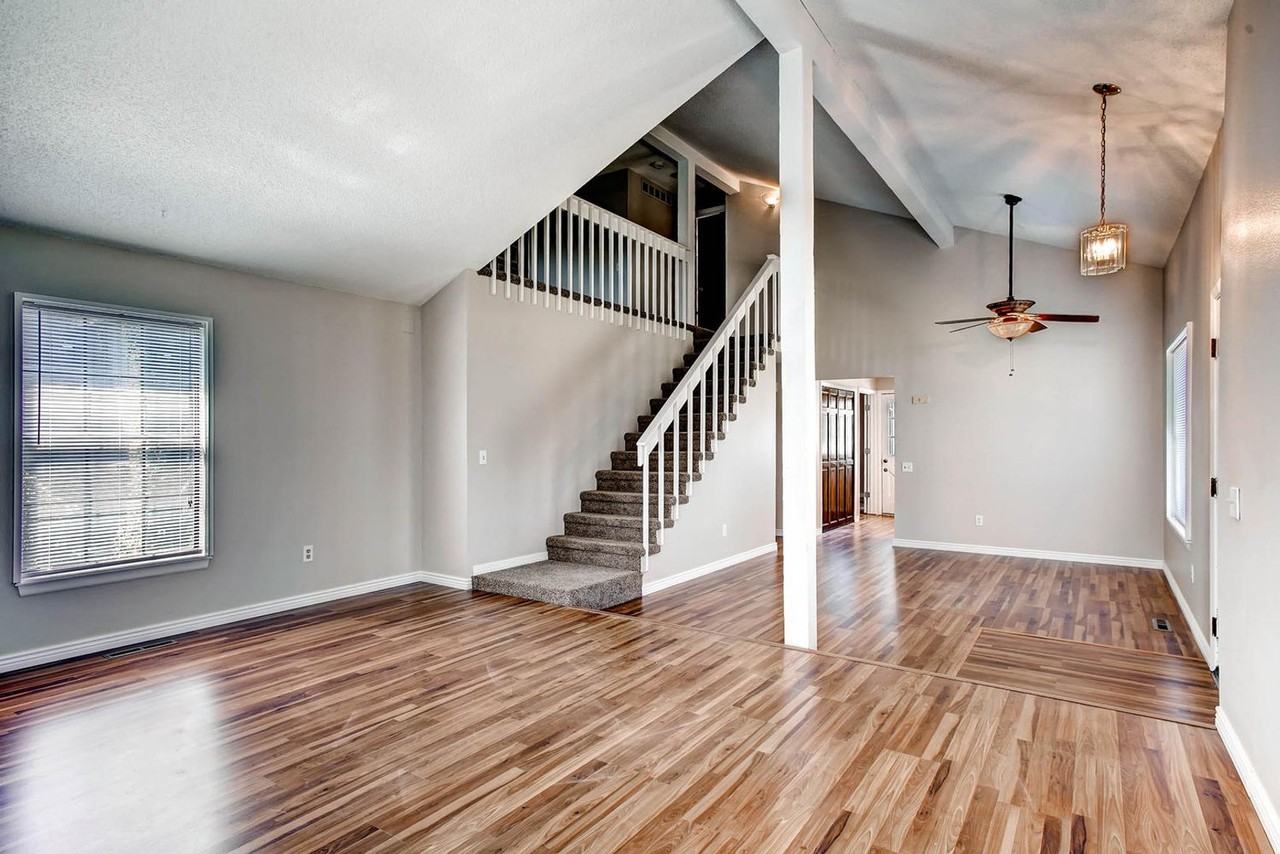 8398 E Phillips Pl - Photo 3 of 17