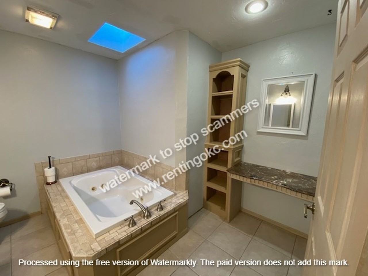 813 N Peniel St - Photo 3 of 19