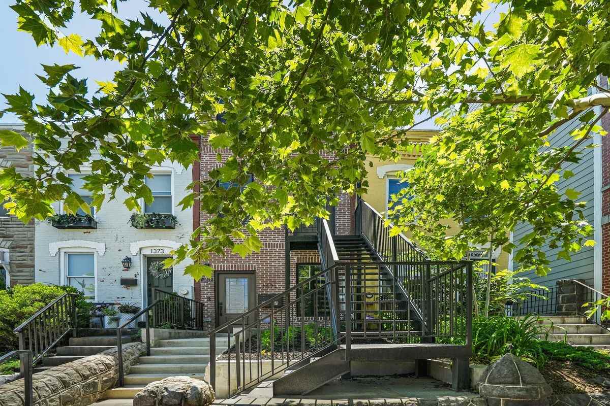 1371 Florida Ave Ne ##1 - Photo 3 of 19