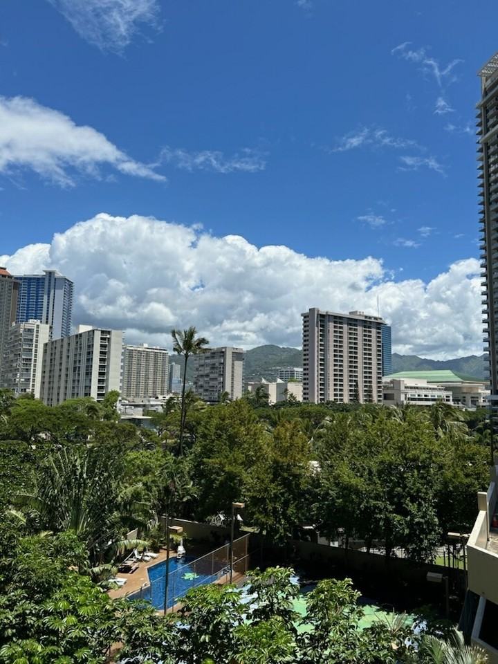 1690 Ala Moana Blvd #604