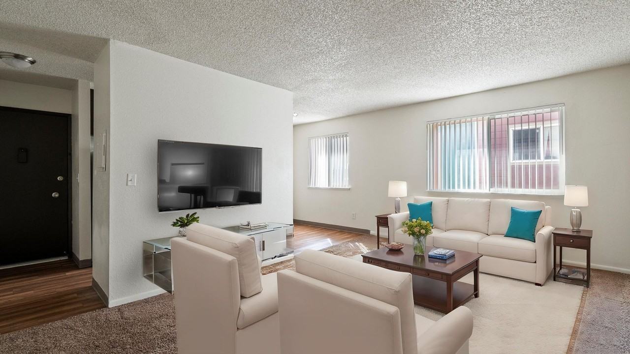 Kamiakin Apartments in Kennewick WA - Photo 3 of 50