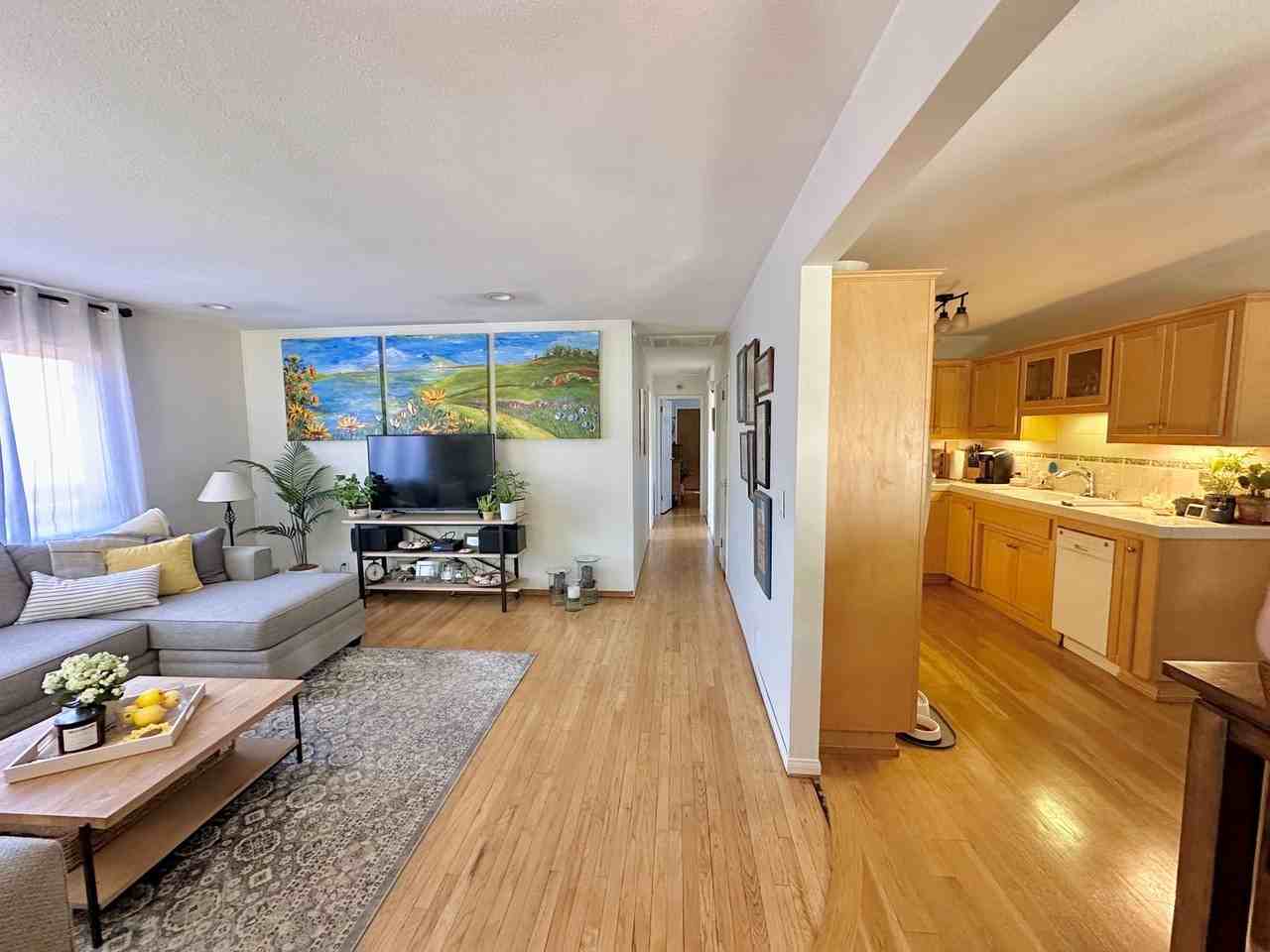 1120 Chestnut St - Photo 5 of 29