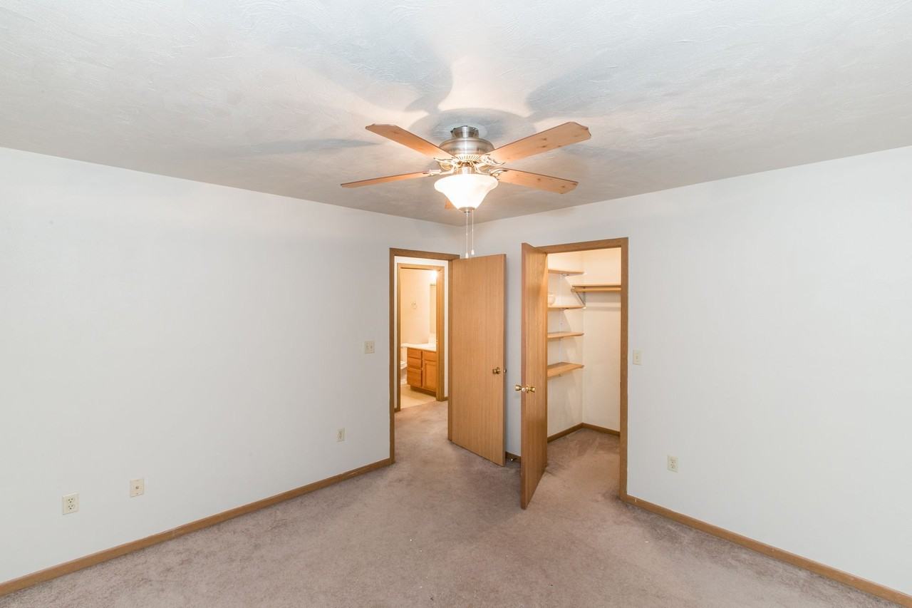 215 Sherman Avenue - Photo 7 of 50