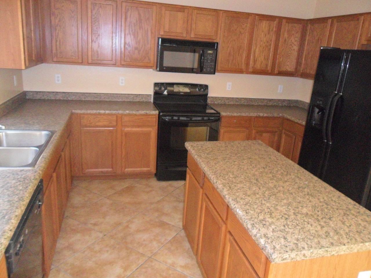 25863 W Elizabeth Ave - Photo 6 of 19