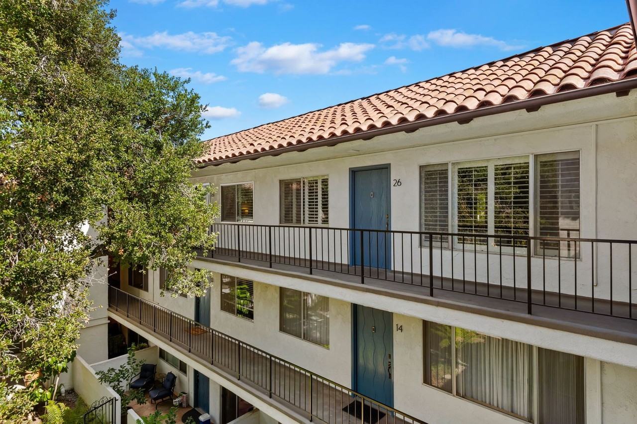 1701 Anacapa St #26 - Photo 3 of 29