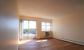 95 Sutherland Rd - Photo 1 of 1