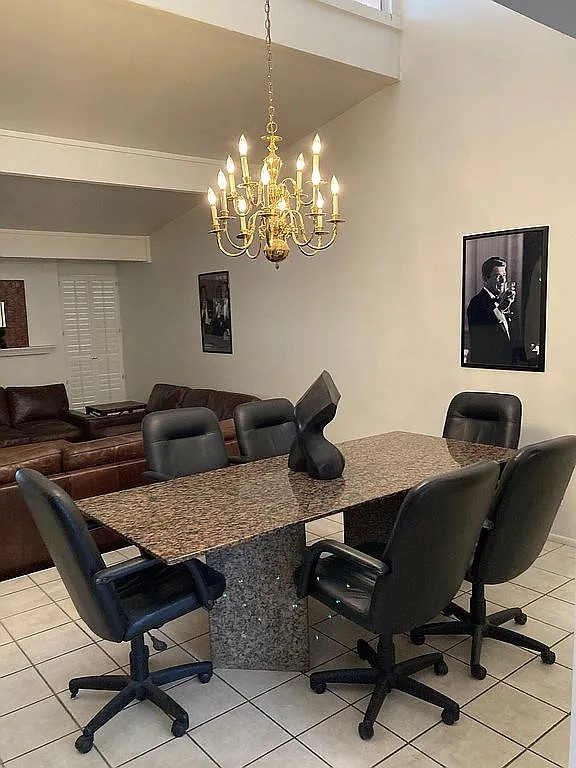 150 W Tam Oshanter Dr - Photo 2 of 20