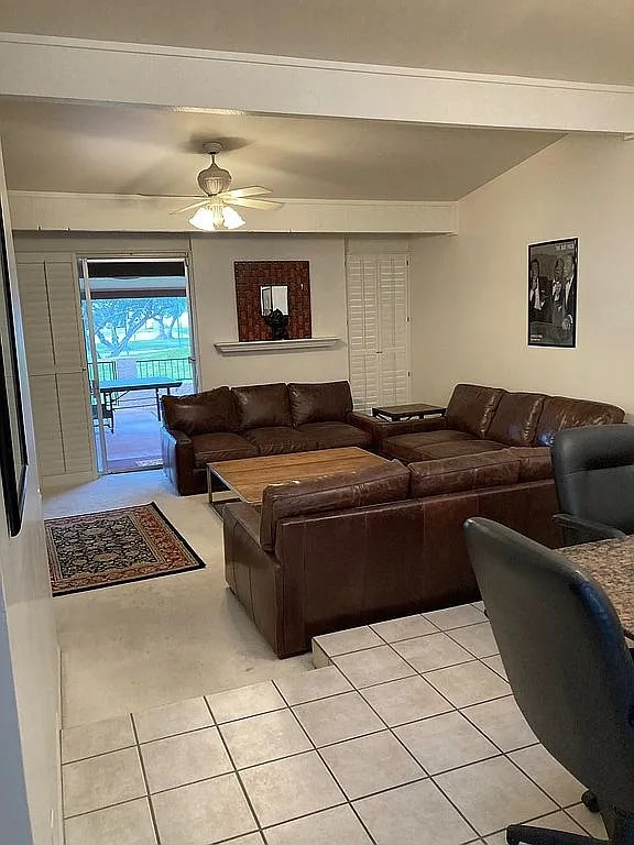 150 W Tam Oshanter Dr - Photo 3 of 20