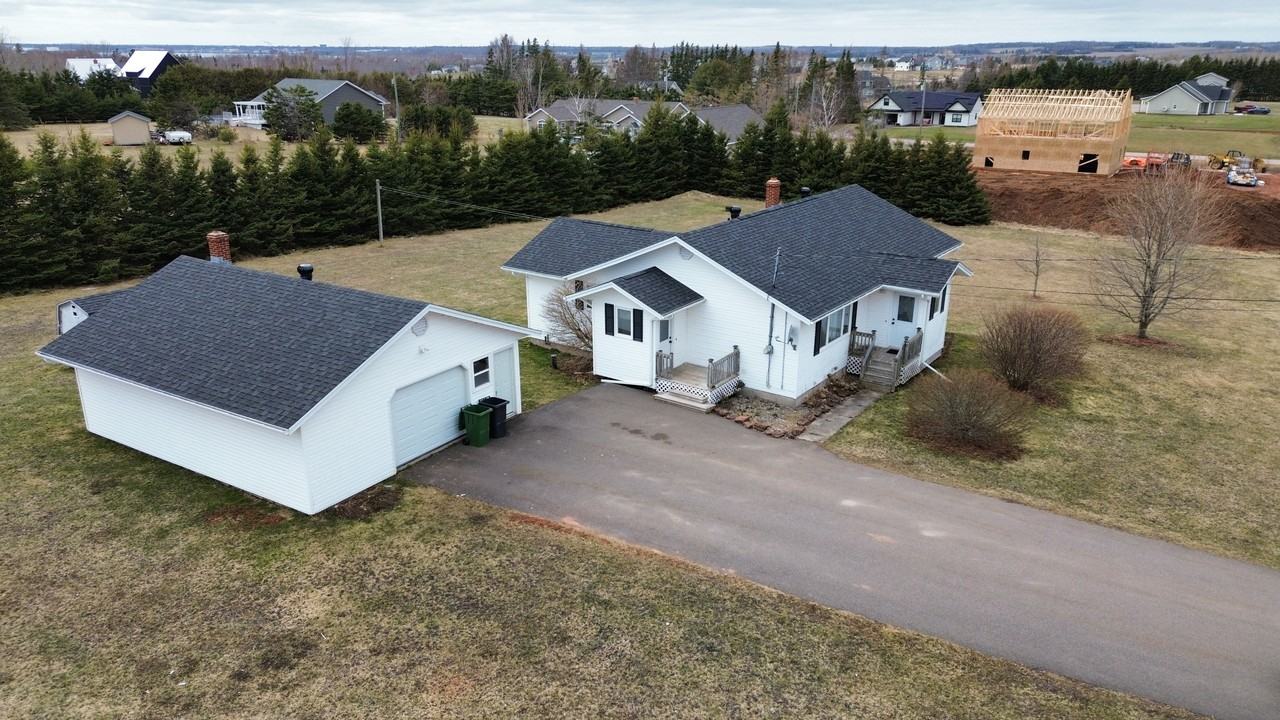 21 Birkallum Dr #1 - Photo 2 of 31