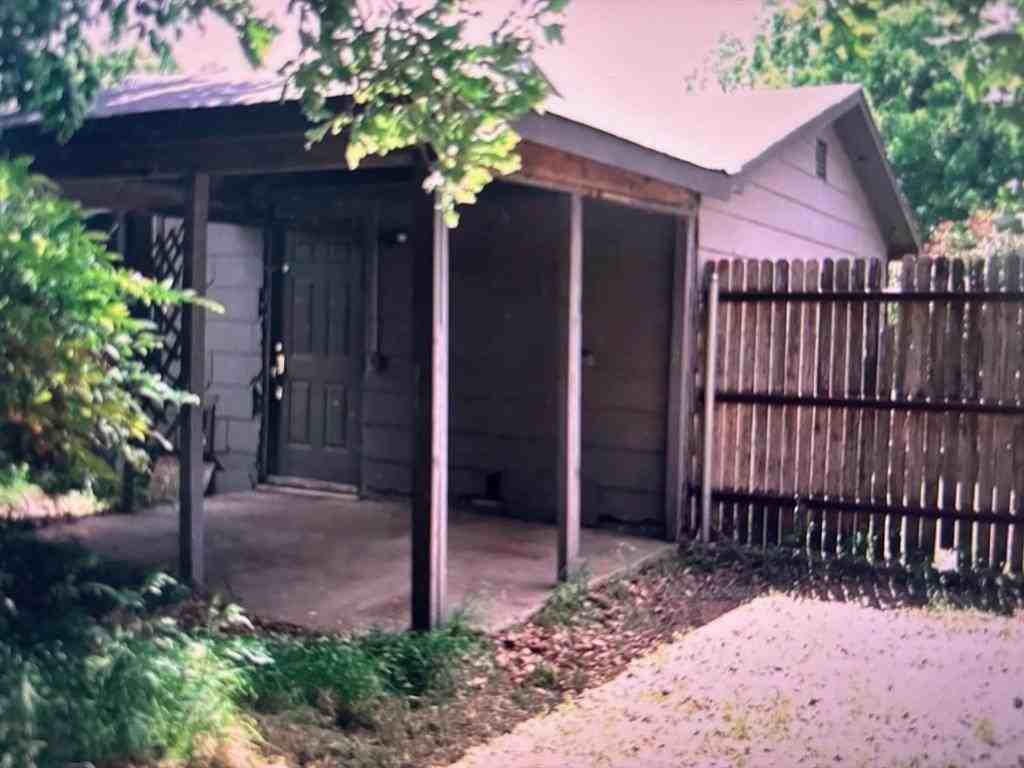 507 Hodge St - Photo 2 of 9