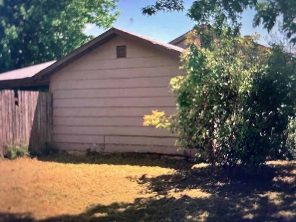 507 Hodge St - Photo 3 of 9