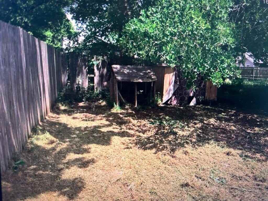 507 Hodge St - Photo 4 of 9