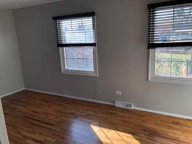 1740 Willow St - Photo 6 of 15