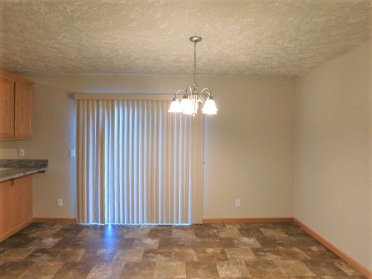 4551 Mabel Ave Ne - Photo 3 of 29
