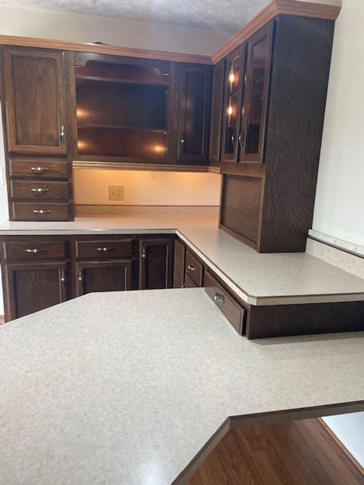 2238 Circle Dr - Photo 2 of 32