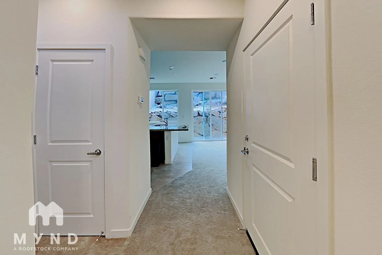 4717 Falcon Rock Ln - Photo 2 of 47