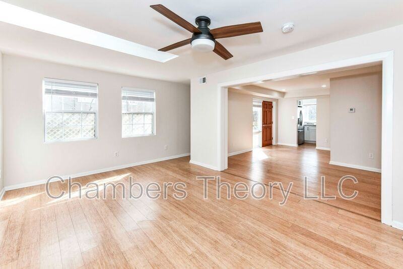 5225 10th Pl S - Photo 7 of 25