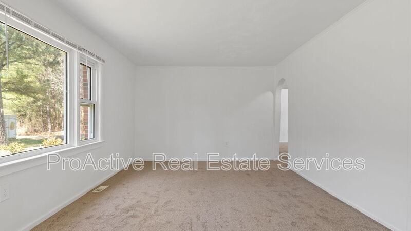 513 Truitt Chesapeake - Photo 4 of 20