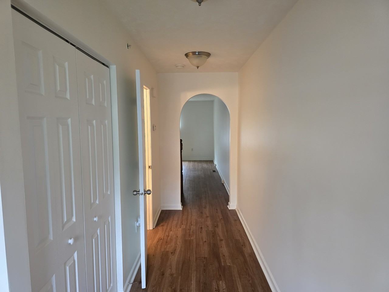 6441 Lindsey Ln - Photo 3 of 25