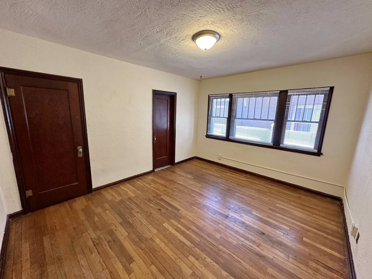 1107 Tijeras Ave Nw - Photo 3 of 24