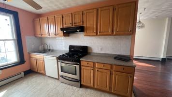 featured image of 15 Locust St #3