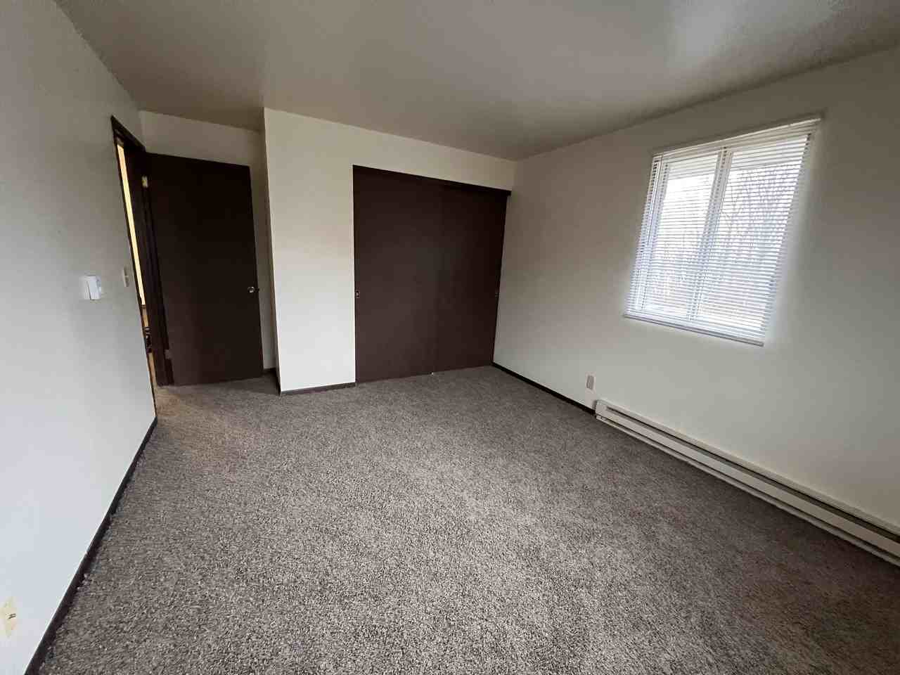 4405 Kennedy - Photo 3 of 7