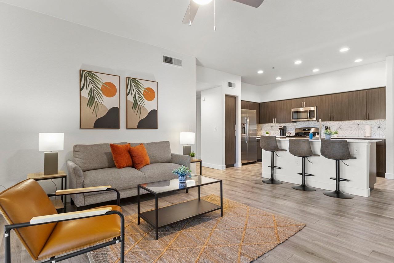 9450 West Cabela Drive - Photo 4 of 28