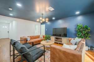 featured image of 9515 Meadowglen Ln