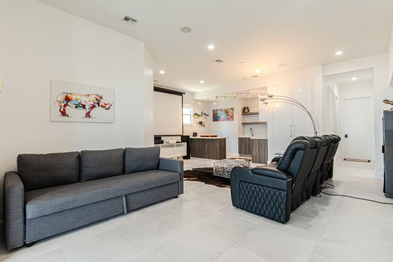 2418 Se 28th St #1028869P - Photo 6 of 50