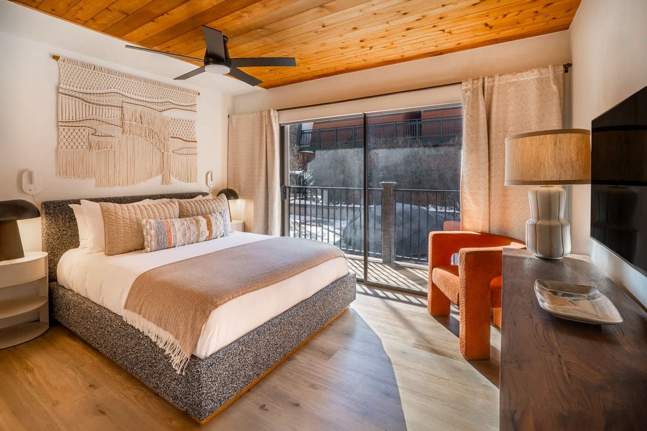 601 South Monarch Street #1036620P - Photo 2 of 23