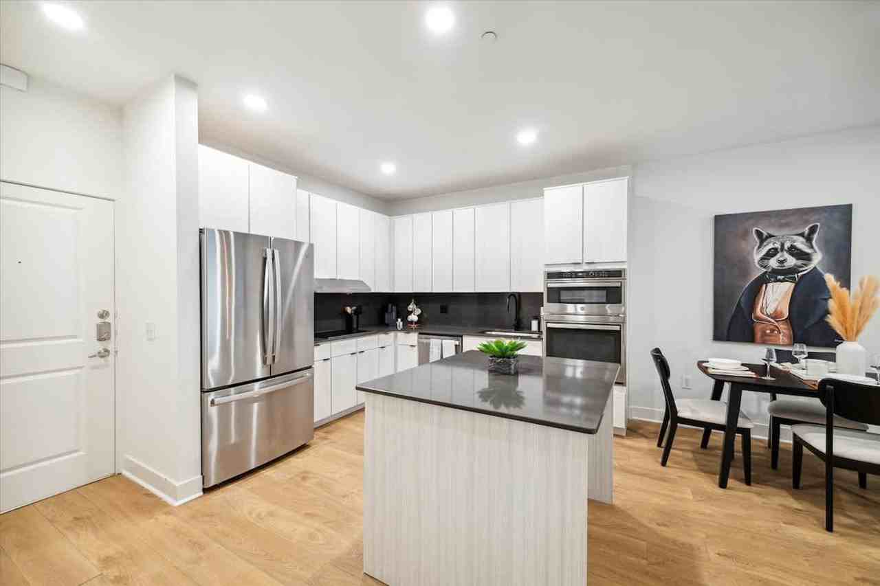 2137 Pelham Dr #1039041P - Photo 7 of 19