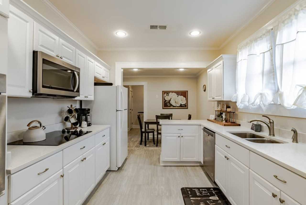 152 Hannon Ave #1043572P - Photo 2 of 50